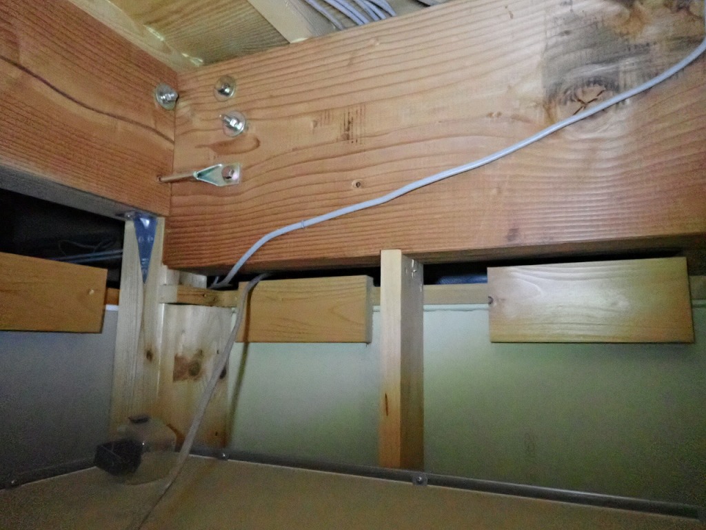 白井市アウトランダーPHEV電気工事