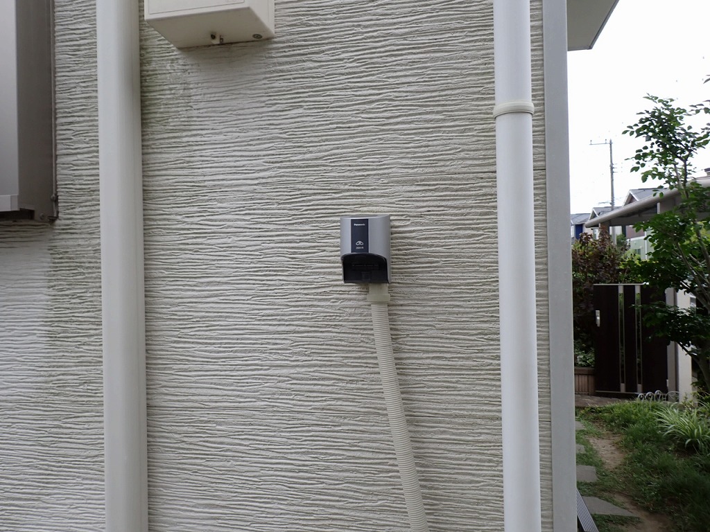 パナソニックEV充電コンセント