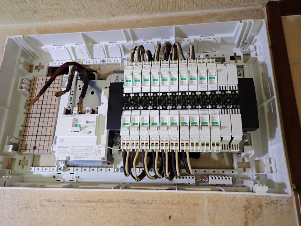 分電盤を更新