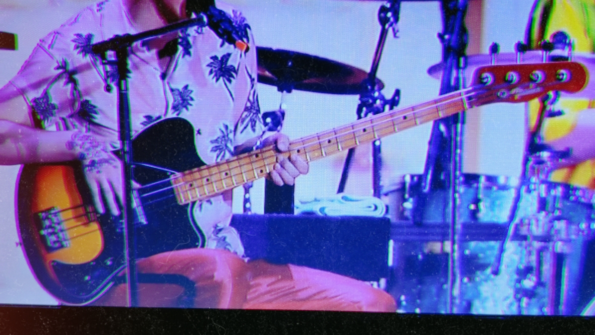丸山隆平さんの近年のベースたち・横山裕さんの使用機材 - C18 Fe7 N18