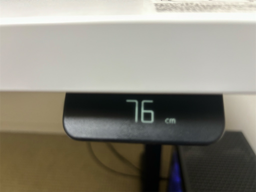 引取限定】24インチモニター＆昇降テーブル