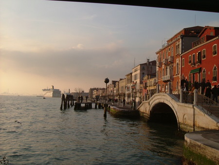 f:id:pton:20070216003745j:image