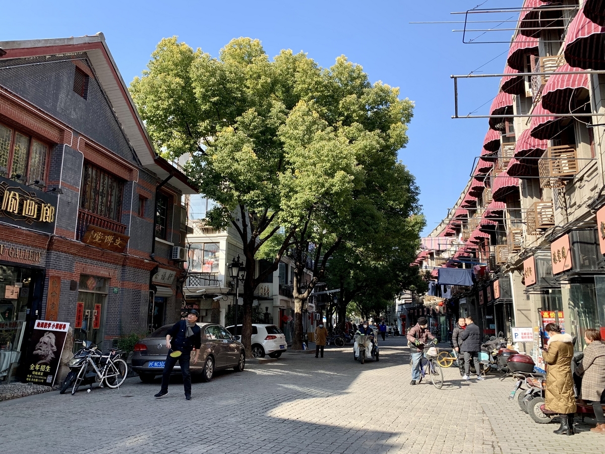 旧日本人居留地の多倫路文化名人街｜おさんぽ上海 - ひつじ泥棒2