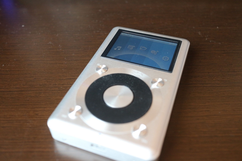 Fiio X1を分解した話 - ぽよメモ