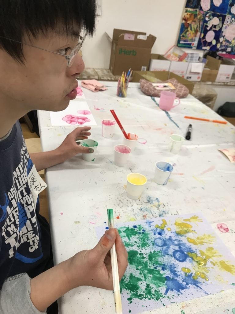 f:id:pukapuka-pan:20180512112047j:plain f:id:pukapuka-pan:20180512112047j:plain
