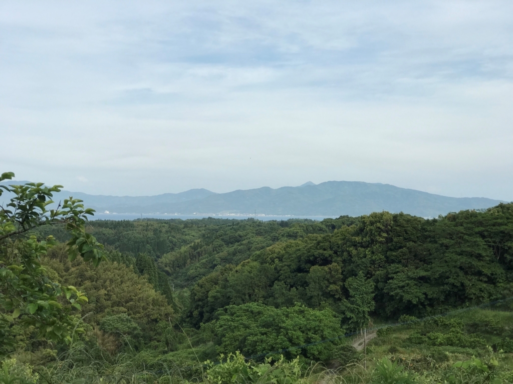 f:id:pukapuka-pan:20180521203211j:plain f:id:pukapuka-pan:20180521203211j:plain