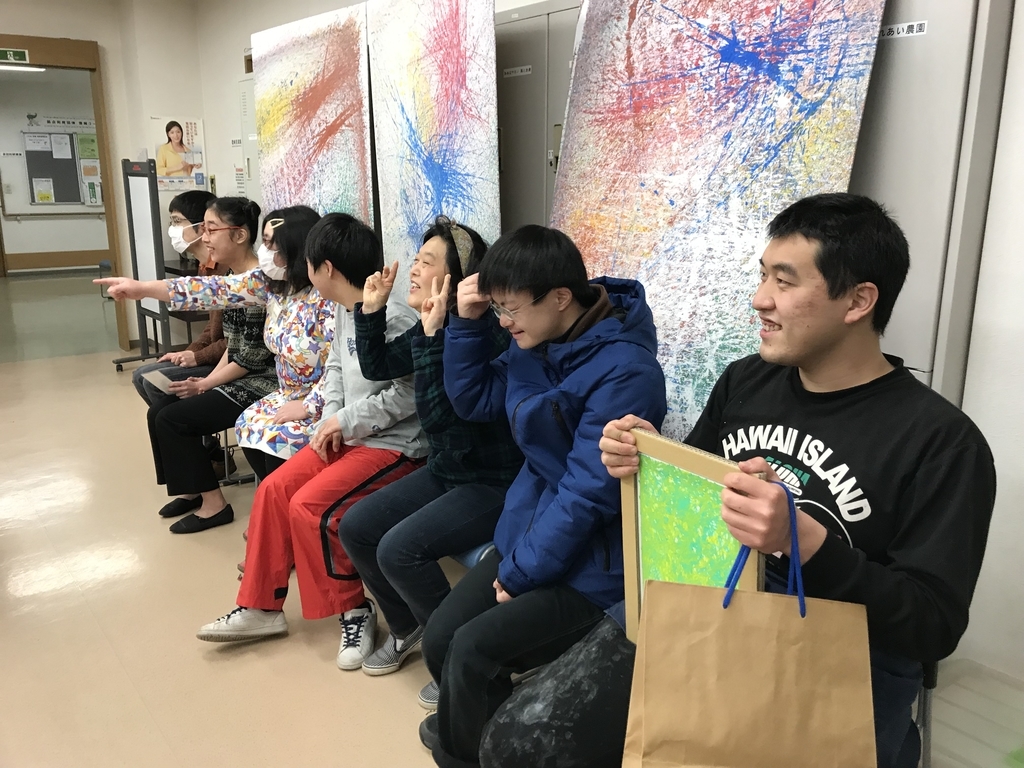 f:id:pukapuka-pan:20190304225555j:plain f:id:pukapuka-pan:20190304225555j:plain