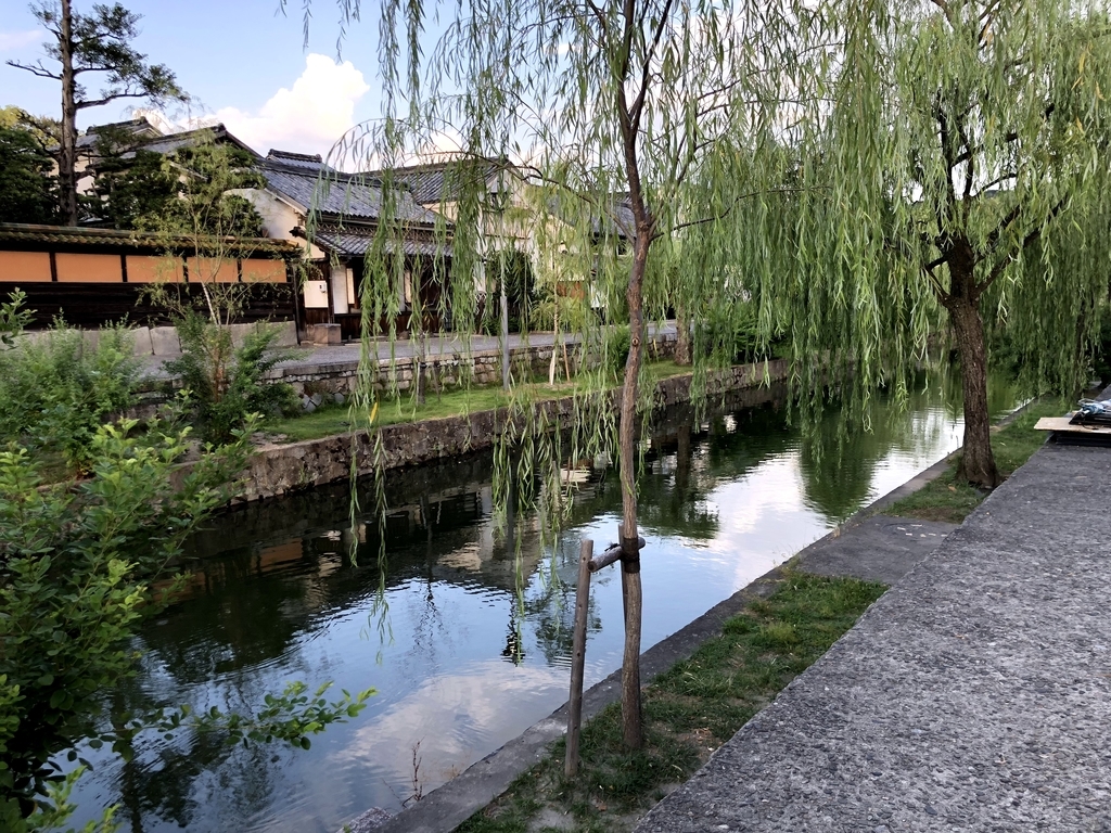 倉敷美観地区 倉敷川畔