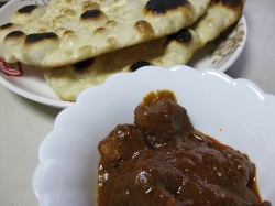 バターチキンとナン.jpg