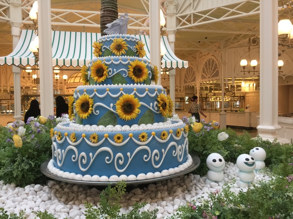 Tdl クリスタルパレスレストラン アナとエルサのフローズンファンタジー パズライトイヤーのdisney修行