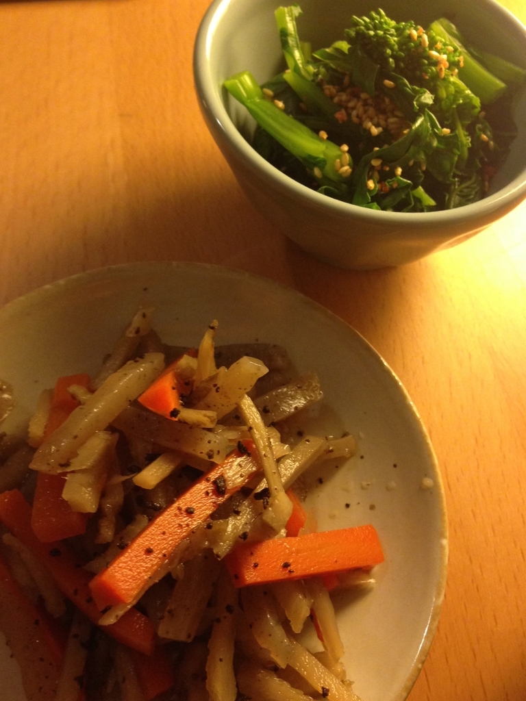銀鱈と広東白菜と平茸の煮付け 覚書き 大豆煮汁入りとろろ味噌汁 金平 青菜の胡麻汚し おろし長芋 アメリカ生活 野菜たっぷりご飯の記録