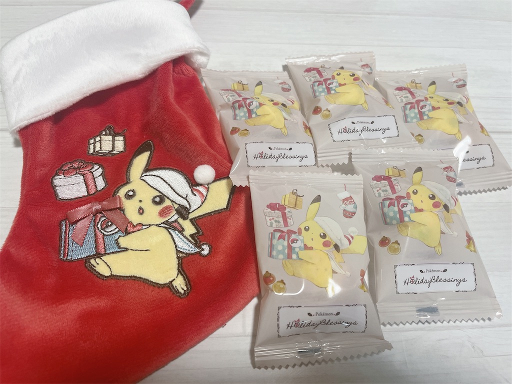 スノードーム Pokémon Holiday Blessings ②