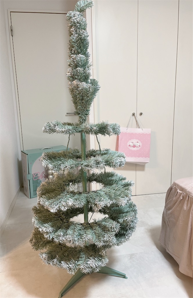 Francfranc（フランフラン）のクリスマスツリーをちいかわ仕様にした