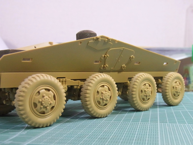 タミヤ 1/35 ドイツ8輪重装甲車 Sd.kfz.232 Part1 - AFVモデラーの巣