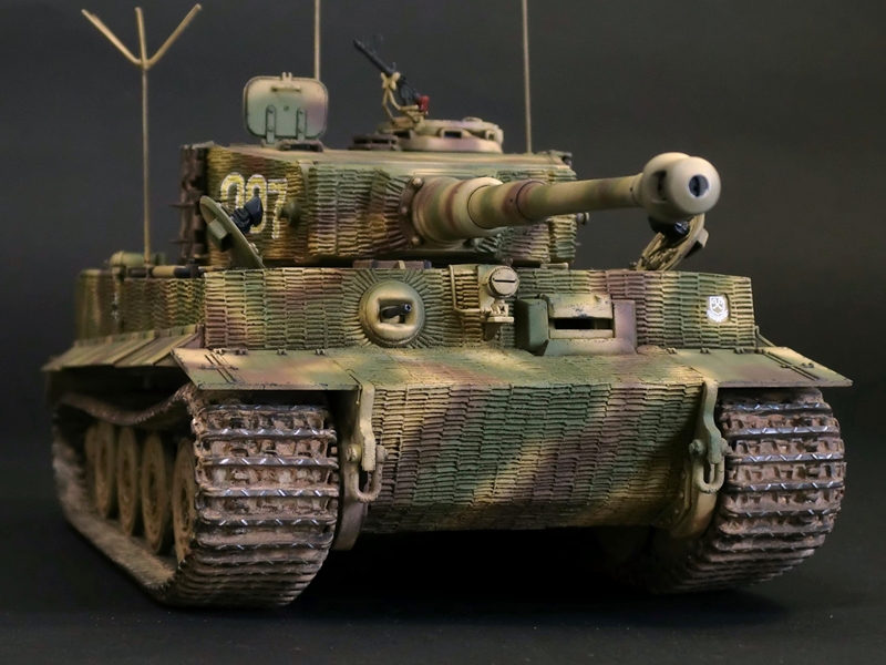 Dragon 6800 Tiger I 後期生産型 007号車 ミハエル