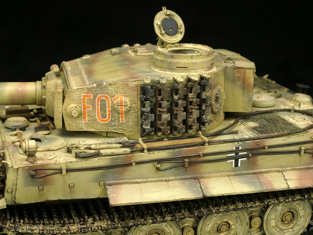 1/35 フェールマン戦闘団ティーガーI完成品 プラモデル「1/35 WW.II ドイツ軍 ティーガーI フェールマン戦闘