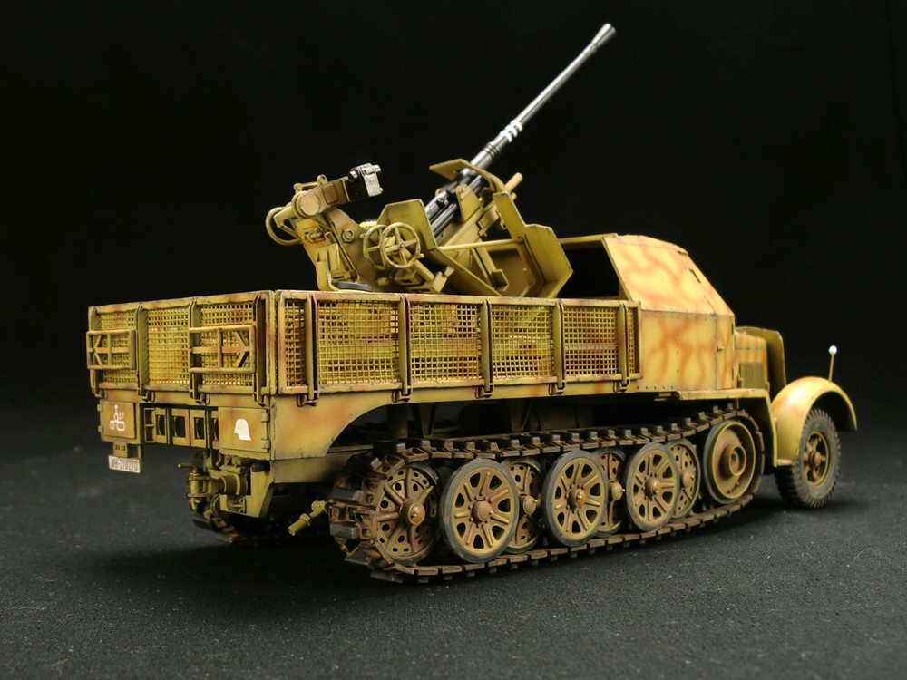 Tamiya Sd.Kfz.7/2 3.7cm FLAK37（フラックザウリア）完 - AFVモデラーの巣