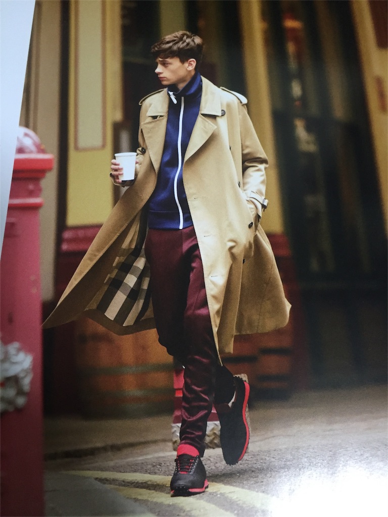 1539　Burberry トラックジャケット　y2k 好配色　大人気 Burberry トラックジャケット y2k 好配色 大人気 好配色】ナイキ