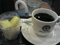 [MORIVA COFFEE]カットフルーツとアメリカンS