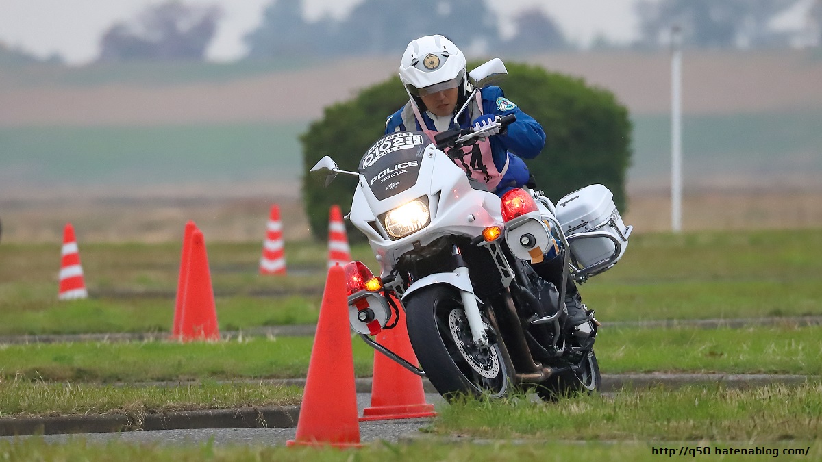 埼玉県警察 傾斜走行操縦競技 白バイ