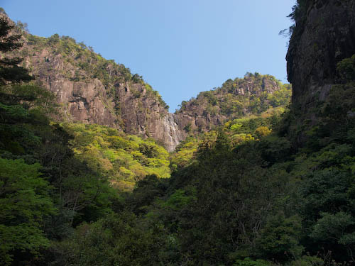 行縢の滝