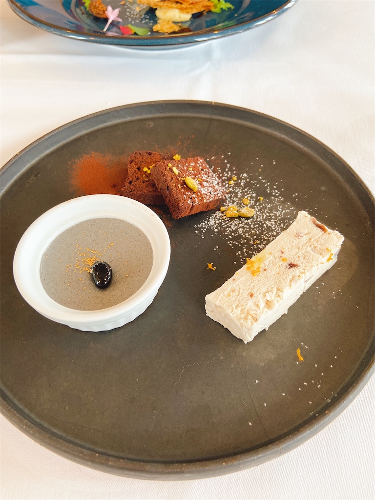 f:id:quartre-quarts:20210909115001j:image f:id:quartre-quarts:20210909115001j:image