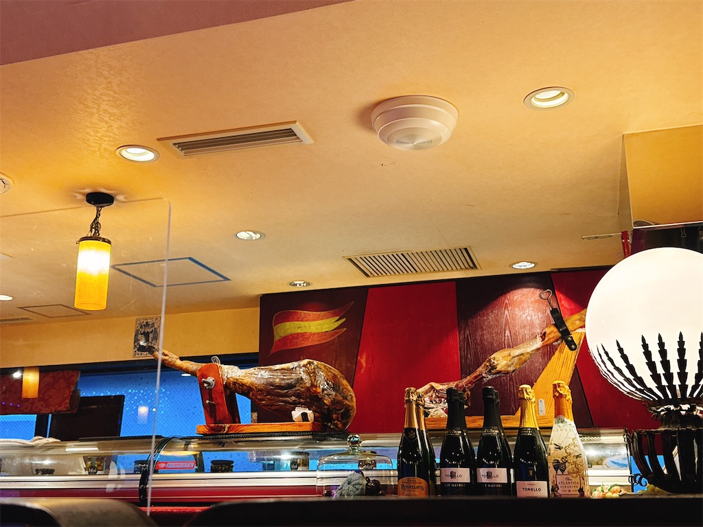 メソン・セルバンテス：店内写真