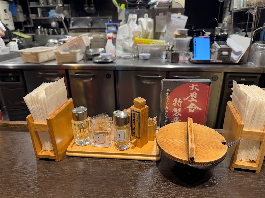 六厘舎：カウンター