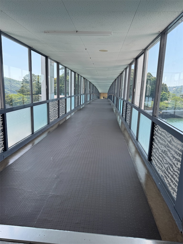 ミキモト真珠島：島への橋