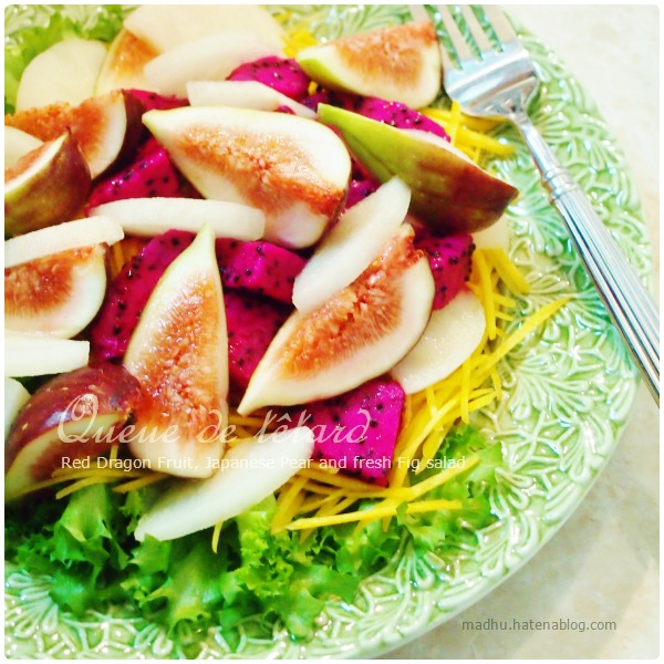 夏の終わりと秋の初めのフルーツサラダ｜ドラゴンフルーツ+梨+