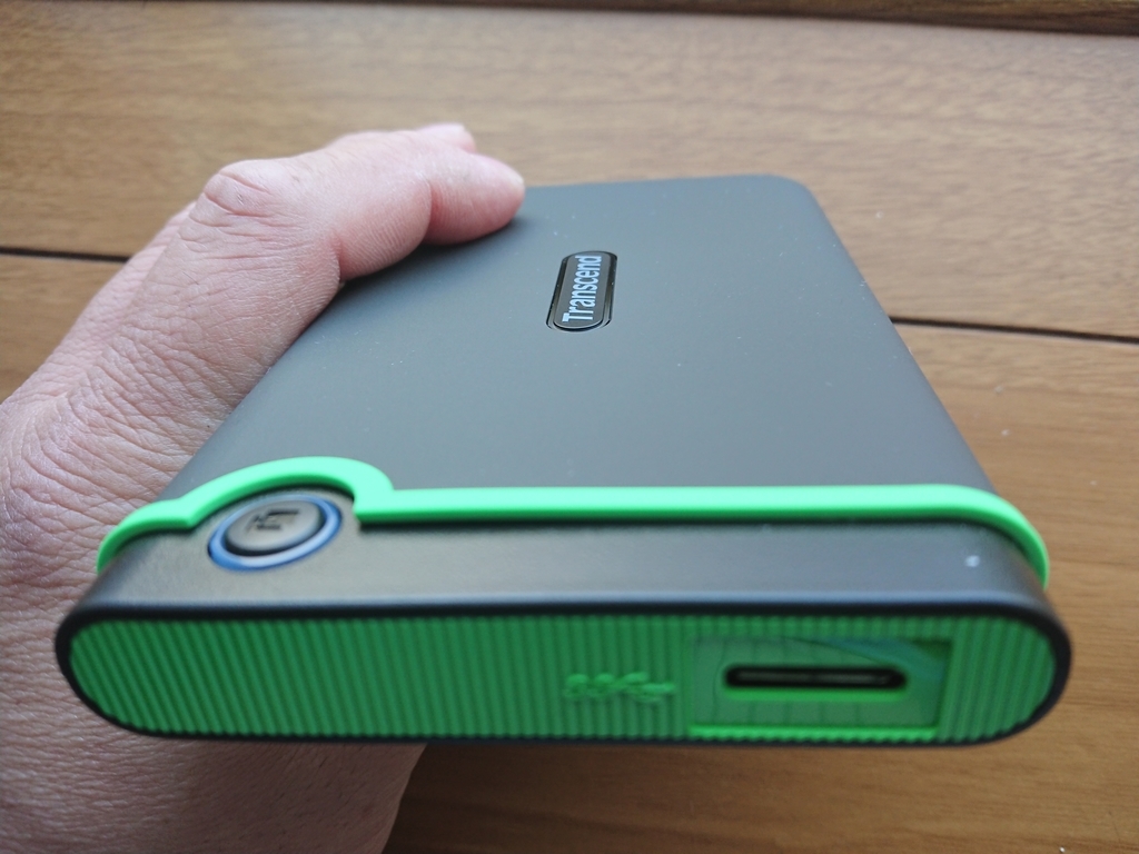 閑話 ~ガジェット購入 外付けHDD~ - たまに日記、時々バイク・・・。 閑話 ~ガジェット購入 外付けHDD~ - たまに日記、時々バイク・・・。