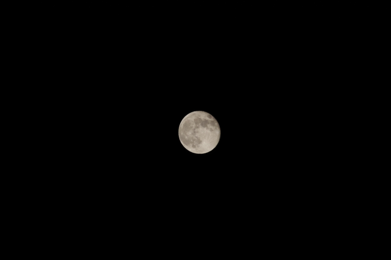 (画像は 昨夜の 十六夜の月)10:26 pmの画像