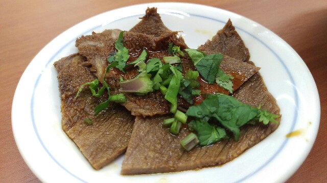 ザムザムの泉　牛肉麺