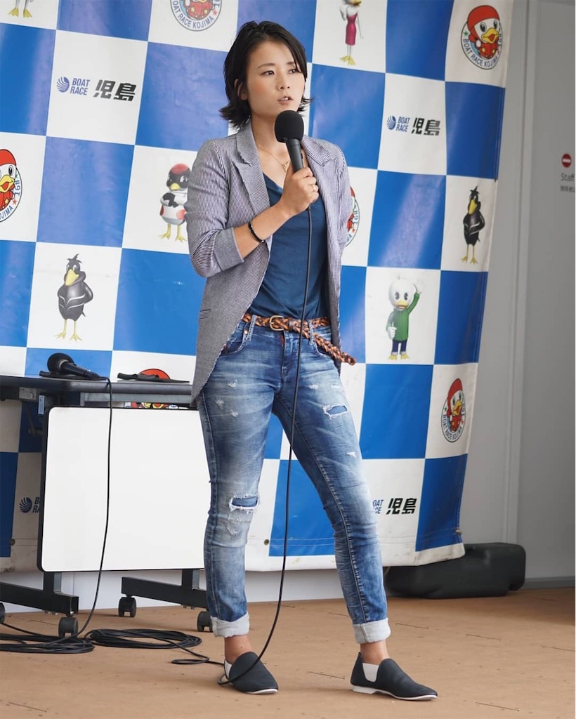 ボートレーサー平高奈菜選手着用サイン入りジャージ