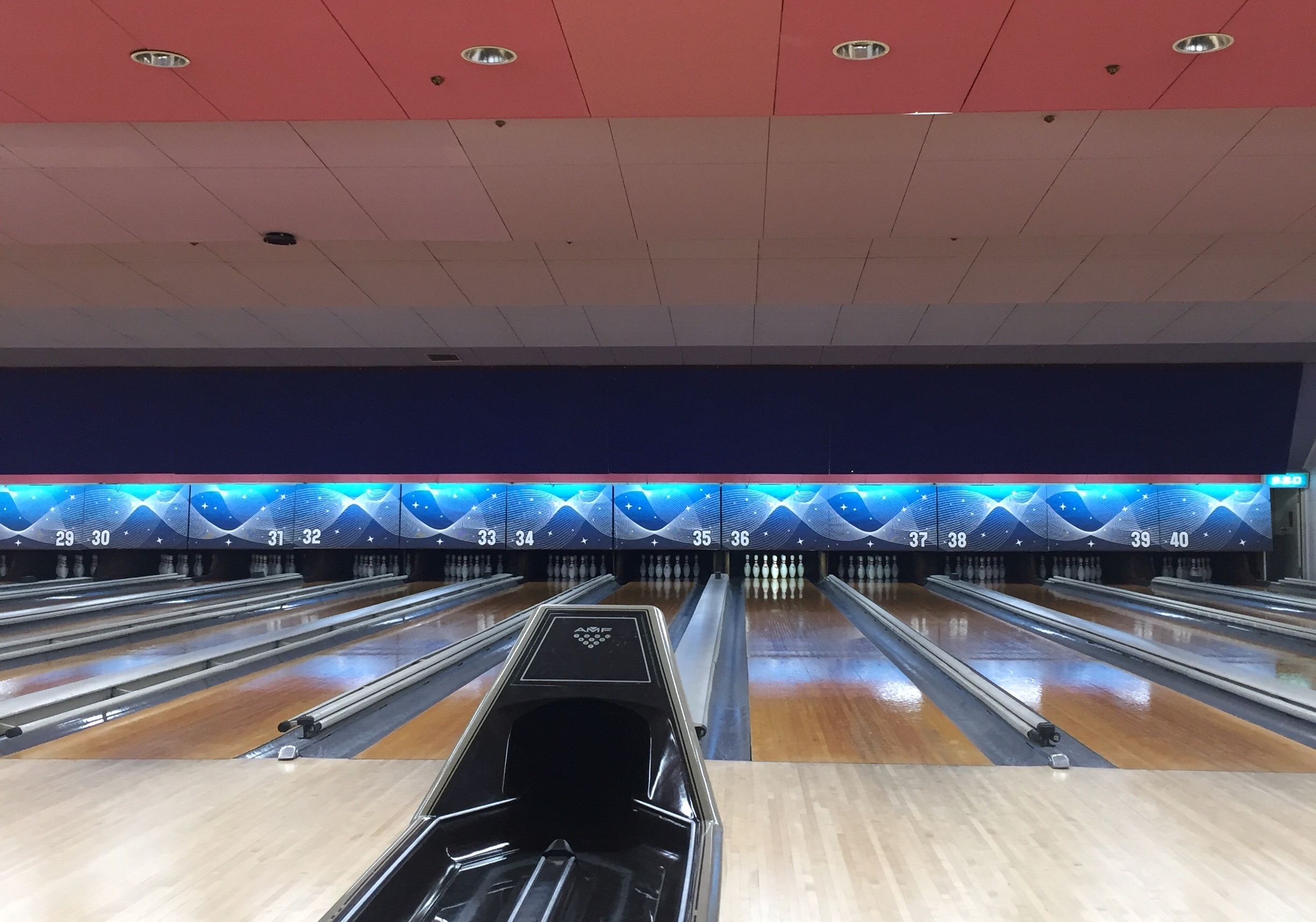 久し振りのボーリングで凹んで帰る 笑 Airlife Blog