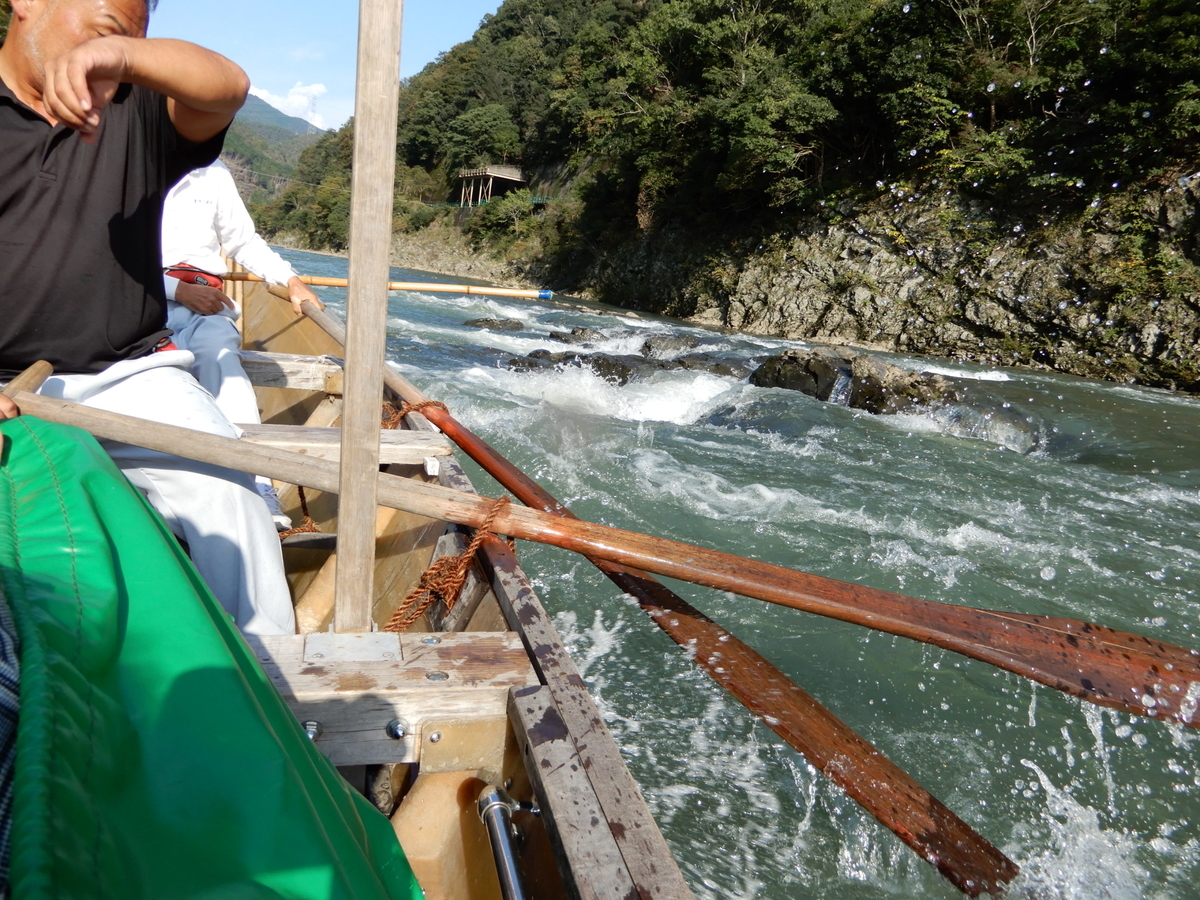 f:id:r246toshi:20191121123654j:plain