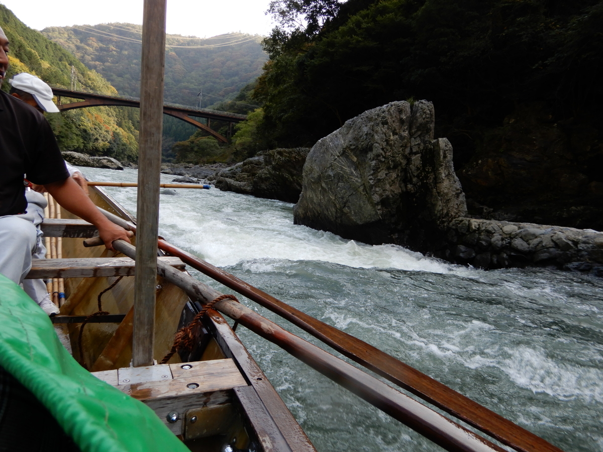 f:id:r246toshi:20191121123823j:plain