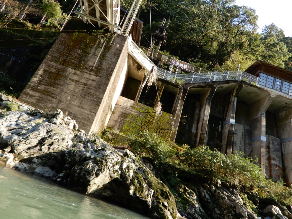 f:id:r246toshi:20191121123955j:plain