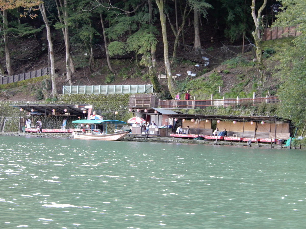 f:id:r246toshi:20191121124232j:plain