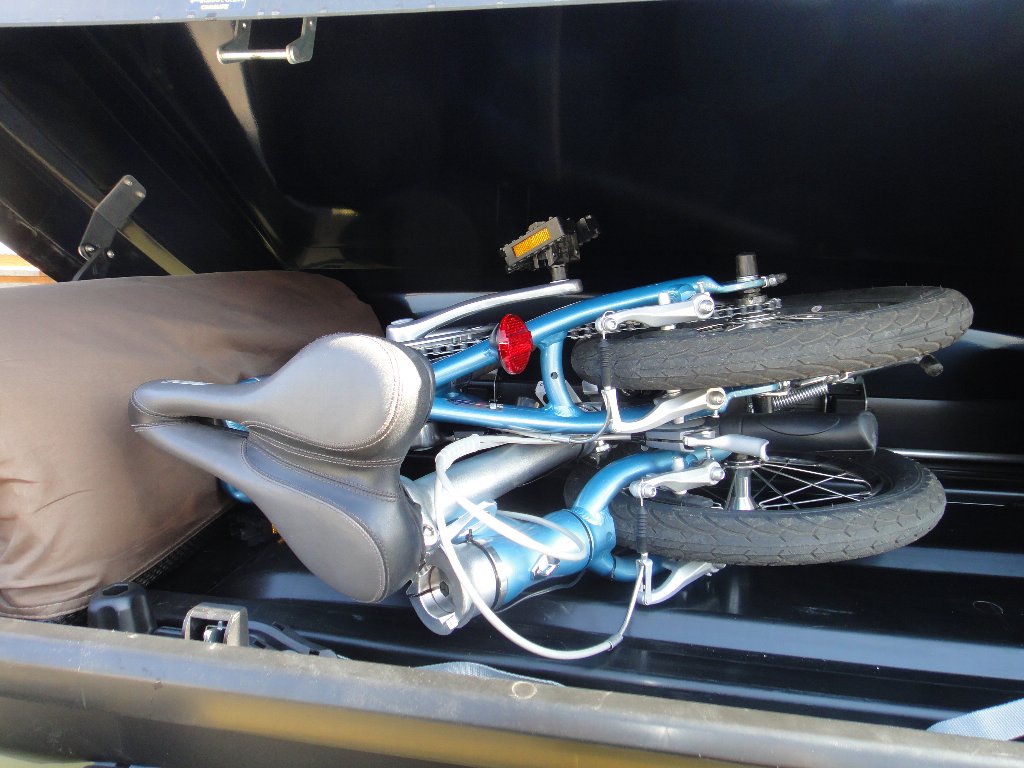 カングーに自転車と人間を乗せる しかも５台 ５人 レオの趣味生活 加古川ガレージ日誌