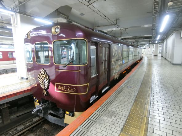 時間が短かすぎ！近鉄の観光特急「あをによし」ツインシート乗車記