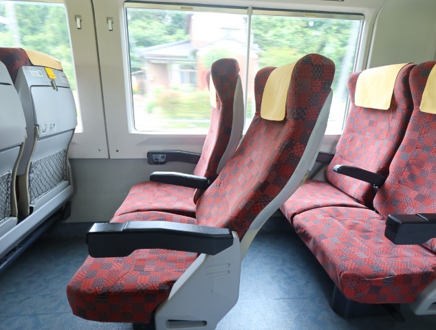 リクライニング声掛け論争！業界統一のマナー提示を！ - 夫婦で呑み鉄