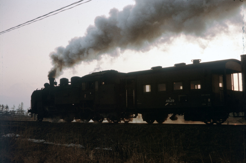 シルエット - ただいま鉄道写真スキャン中
