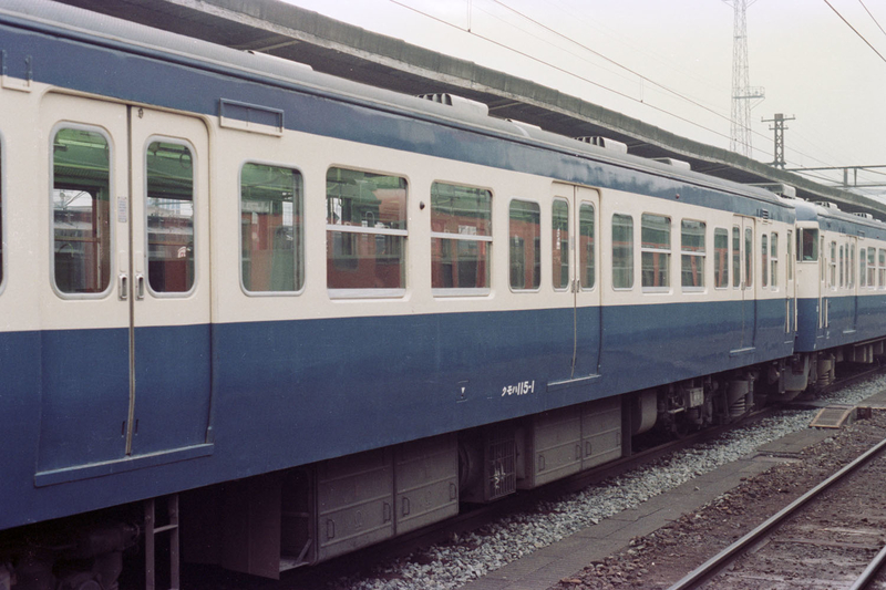 おっと、まだ松本だ - ただいま鉄道写真スキャン中