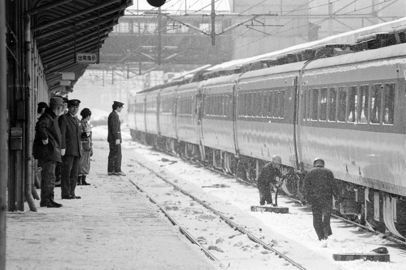 札幌駅14時 - ただいま鉄道写真スキャン中