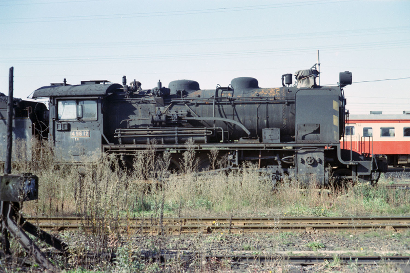 徹夜明けでも頭スッキリ滝川機関区 - ただいま鉄道写真スキャン中