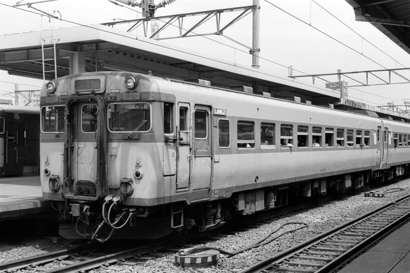 札幌駅ばっかりで恐縮です（その1） - ただいま鉄道写真スキャン中