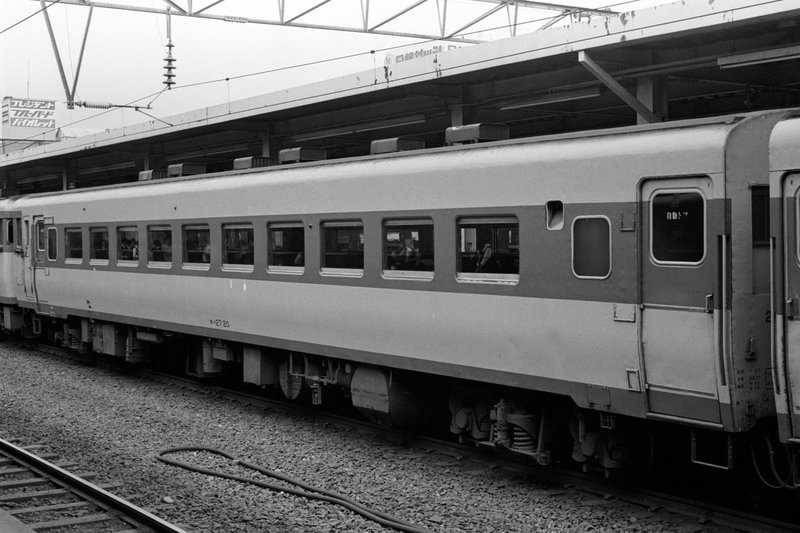 442 国鉄キハ27初期車Mなし HO 鉄道模型