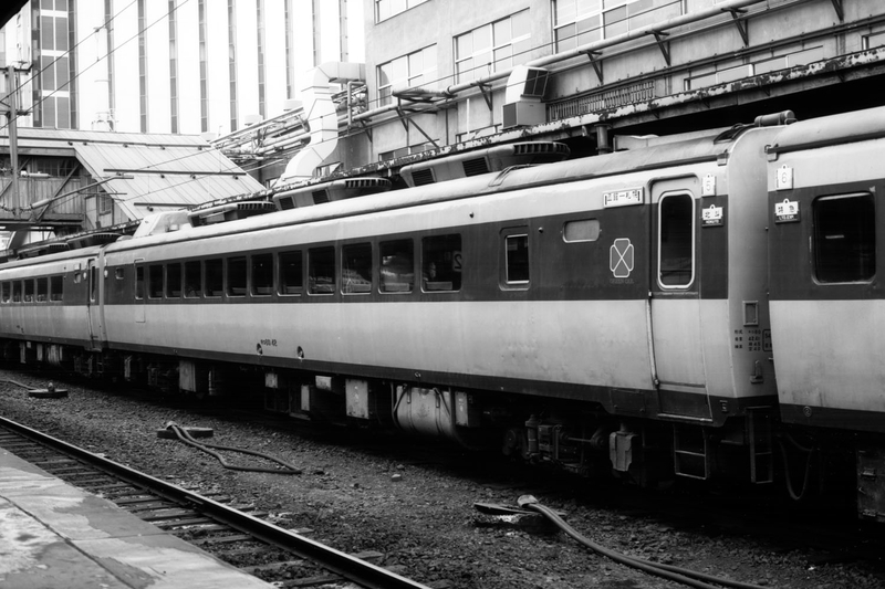 車両写真-42 札幌駅-18気動車だけ - ただいま鉄道写真スキャン中