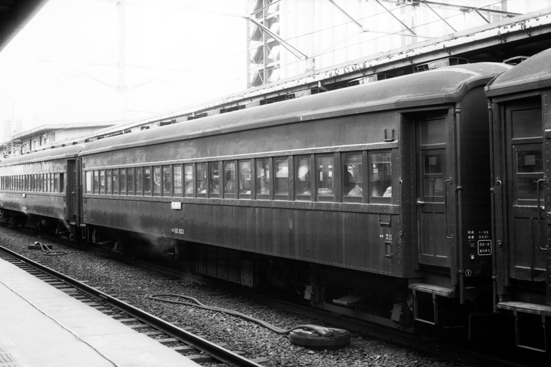 車両写真-43 札幌駅-19客車 - ただいま鉄道写真スキャン中